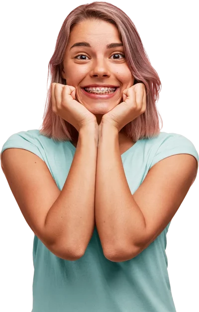 img menina com aparelho dentario fixo dark hair 2